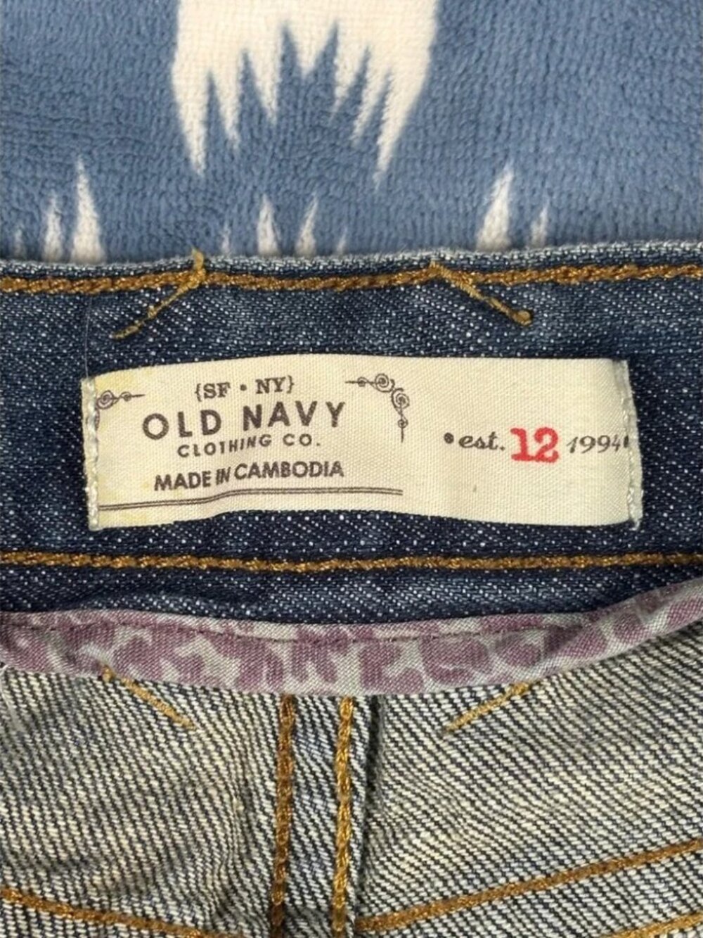 Old Navy Womens Blue Denim Mini Skirt Raw Hem Medium Wash Size 12 Cotton